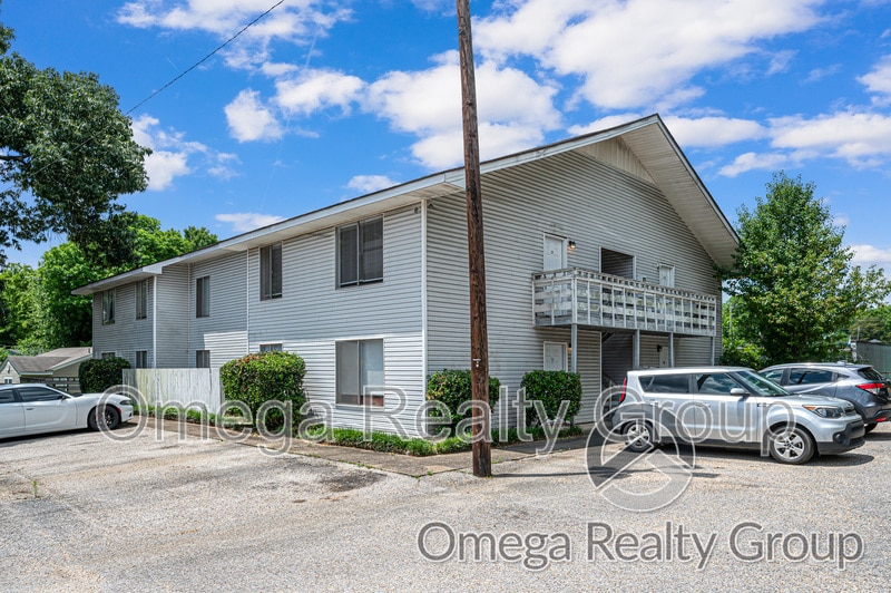 2901 18th Ave Unit 17, Northport, AL 35476 Condo for Rent in Northport, AL