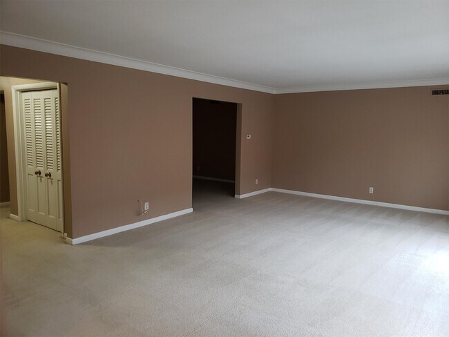 Foto del edificio - 4044 W Bancroft St