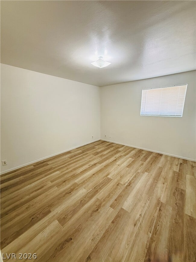 Foto del edificio - 1820 Galaxy St