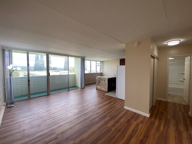 Building Photo - 025RIV