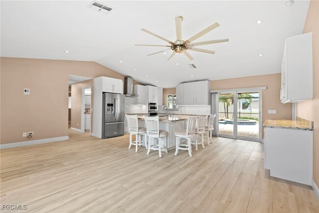 Foto del edificio - 3045 NW 5th Pl