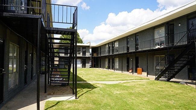 Interior Photo - Macon Crossing Apartments