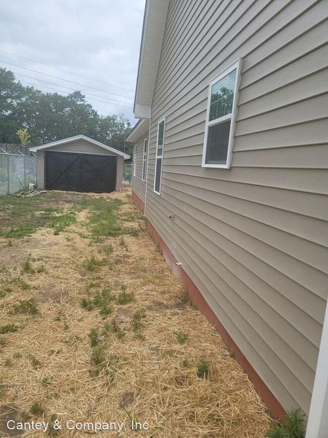 Building Photo - 6 br, 3 bath House - 767 Maryland Street