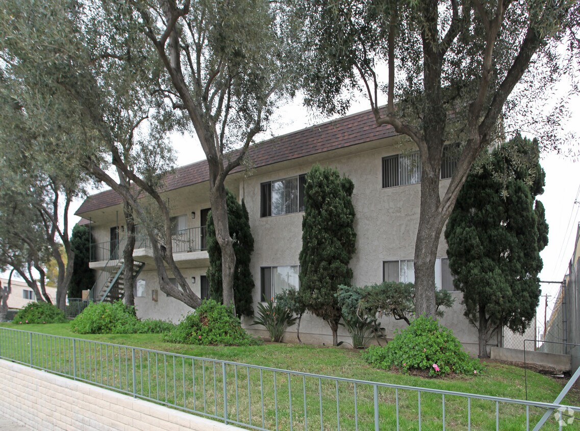 Granada Terrace Apartments in National City, CA