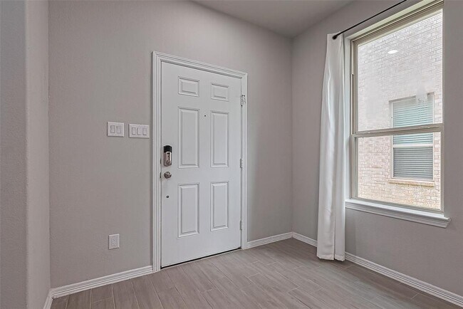 Foto del edificio - 24742 Russet Bluff Trl