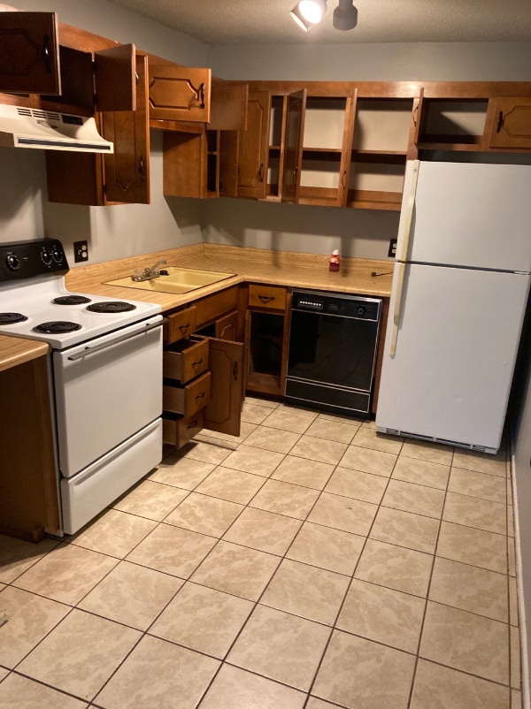 Foto del edificio - 215 Hammond Cir