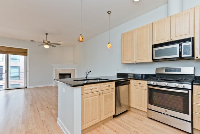 Foto del edificio - 948 W Madison St