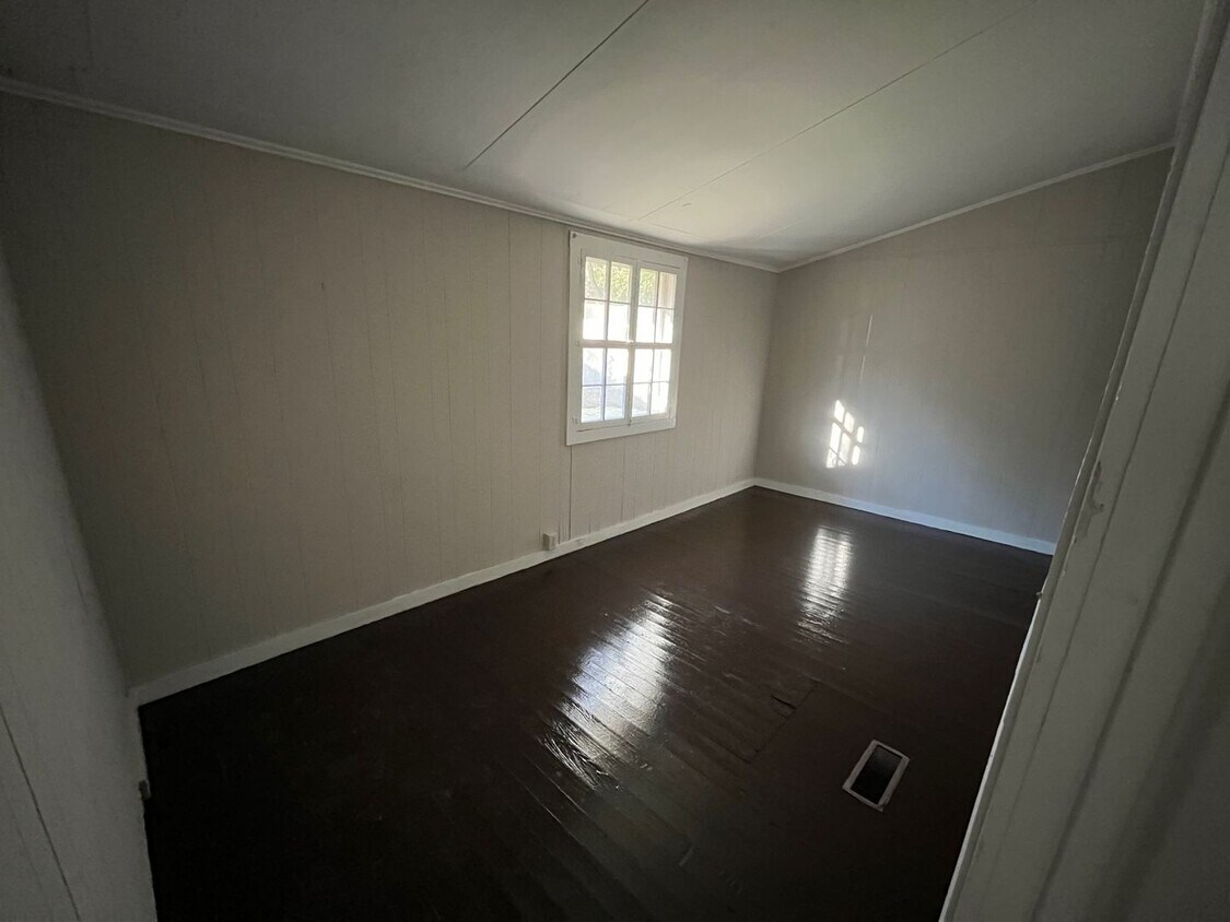 Foto principal - 120 South Main Street
