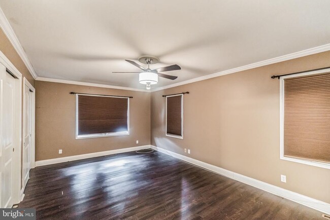 Building Photo - 1208 Aquia Dr