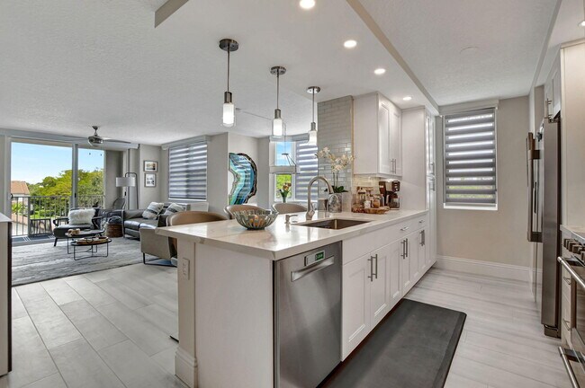 Foto del edificio - 3594 S Ocean Blvd