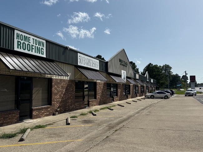 Building Photo - 3131 Airport Rd