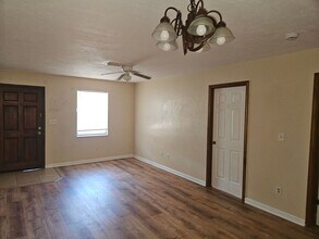 Building Photo - 3884 Osprey Cir
