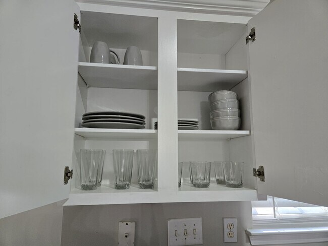 Foto del edificio - 12140 Old Willow Rd