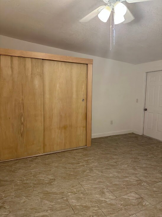 Foto del edificio - 3979 43rd Ave N