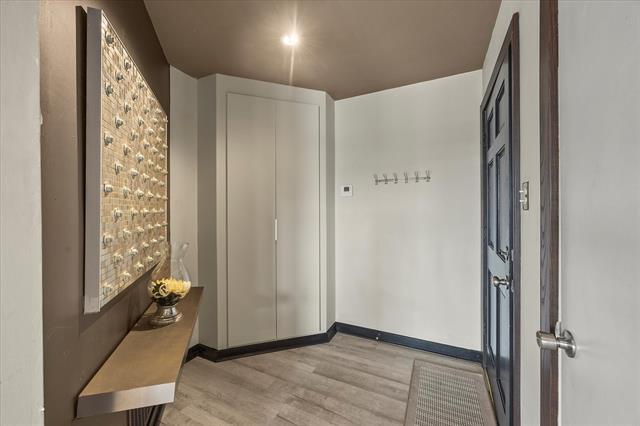 Foto del edificio - 560 Yacht Club Dr