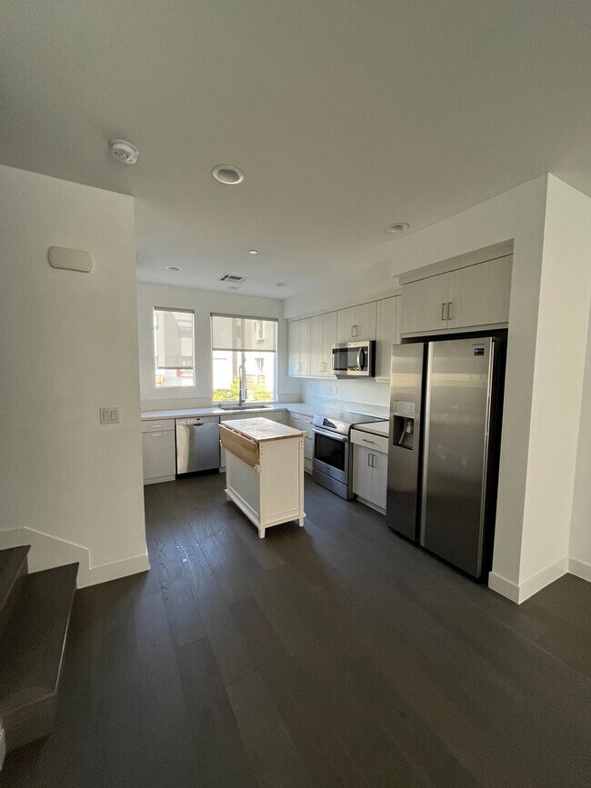 Kitchen - 1512 Prescott St