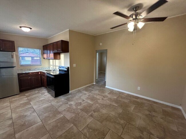 Foto del edificio - 2925 N 46th St