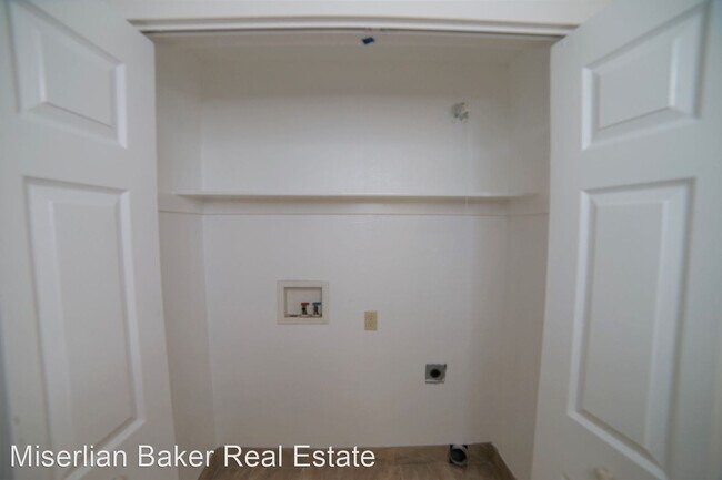 Building Photo - 3 br, 2 bath House - 185 Grace Ct
