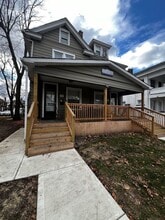Building Photo - 315 E 17th Ave