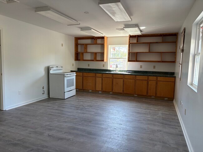 Foto del edificio - 830 Johnson Ave