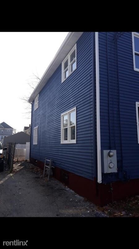 Foto del edificio - 3 br, 2 bath Townhome - 78 Elmdale Ave