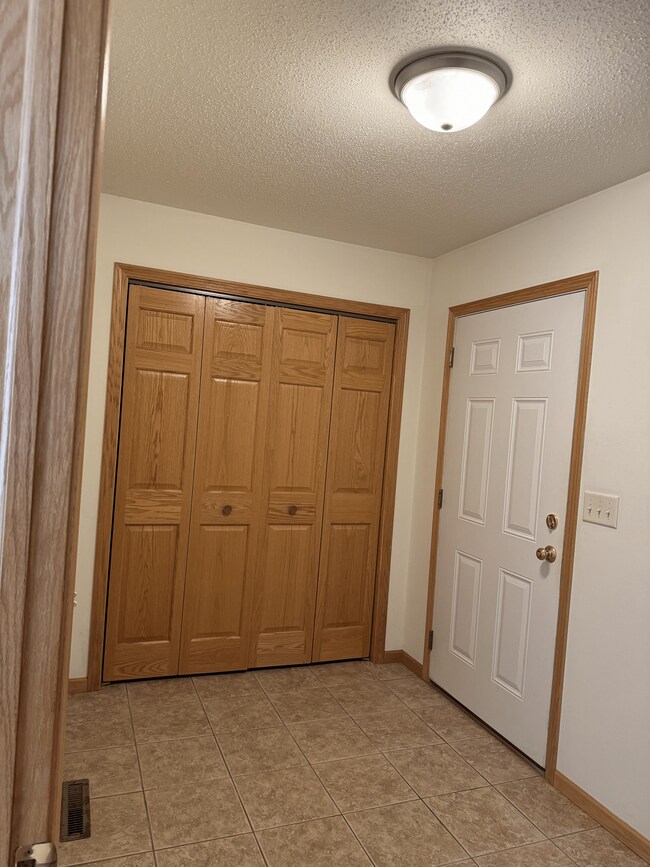 1908 Crooked Ave, Holmen, WI 54636 Townhome Rentals in Holmen WI