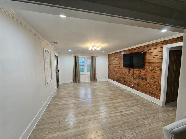 Foto del edificio - 1129 Graymont Dr SW
