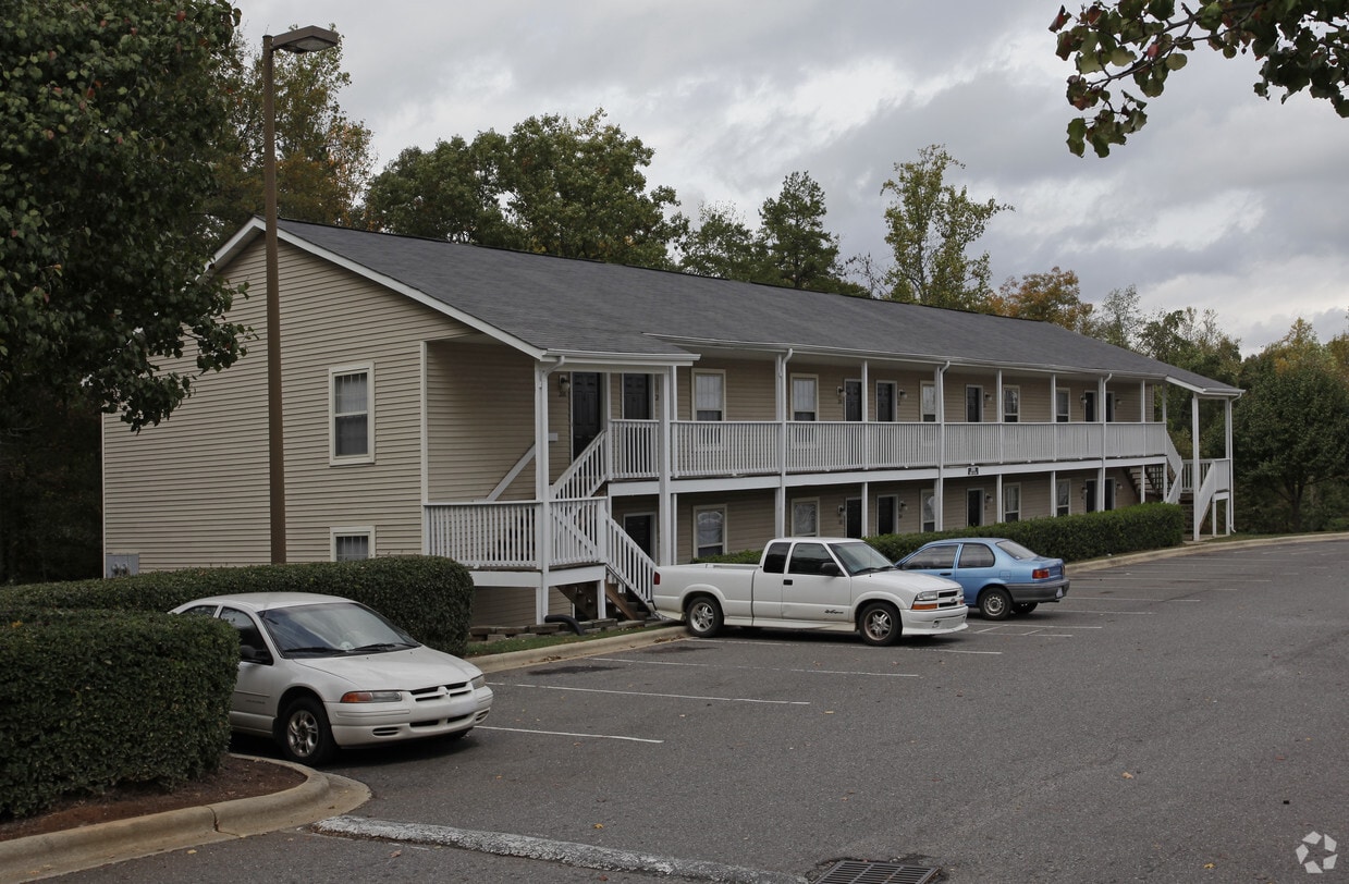 Marion Ridge 1829 E Marion St Shelby, NC Apartments for Rent in