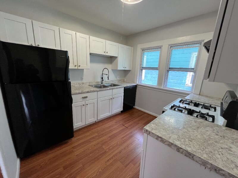 79 Tioga St Unit upper, Buffalo, NY 14216 Room for Rent in Buffalo