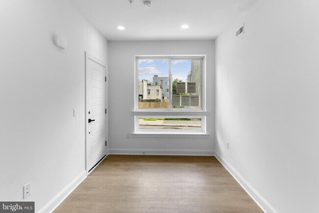 Foto del edificio - 2156 N 9th St