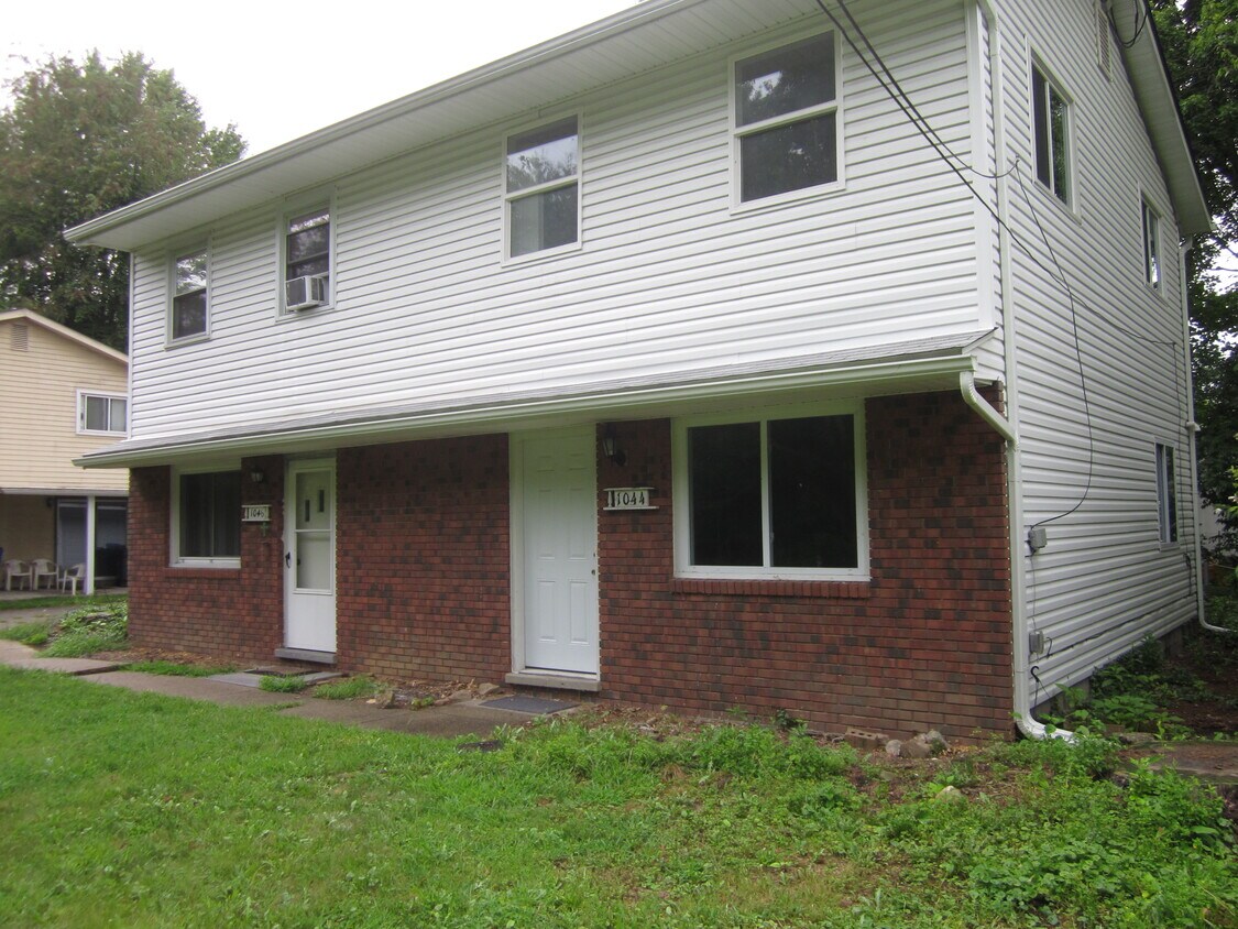 1044 Middlebury Rd, Kent, OH 44240 Townhome Rentals in Kent OH