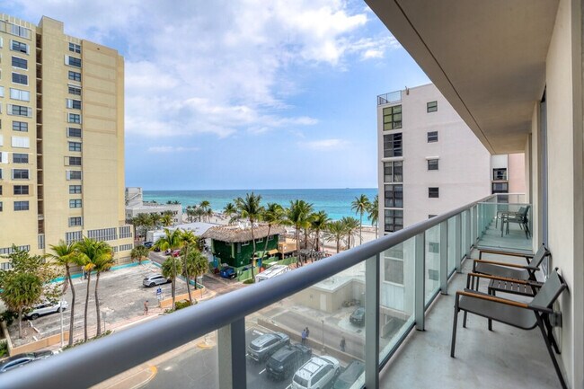Building Photo - 777 N Ocean Dr