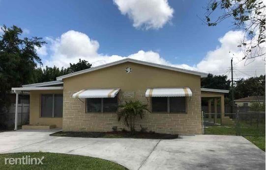Building Photo - 4 br, 2 bath House - 2603 Plunkett St