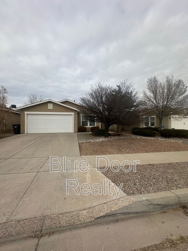 Foto principal - 3741 Rancher Loop NE