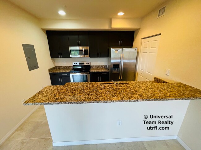 Foto del edificio - 13160 Bella Casa Cir