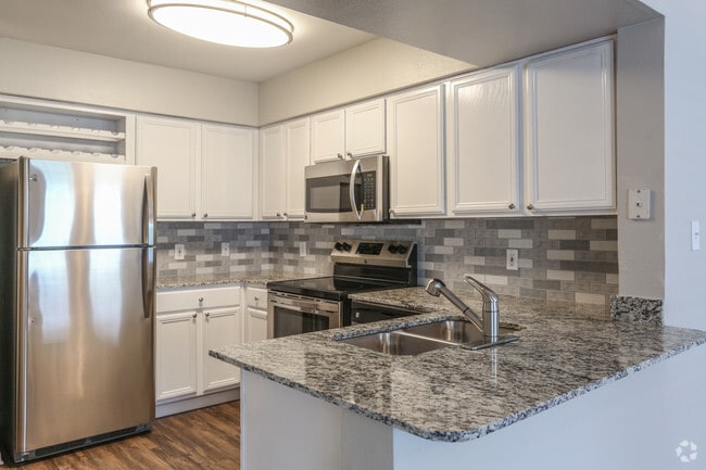 Kitchen - Sandestin at Pearland