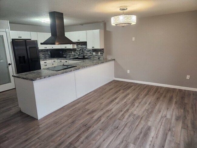 Foto del edificio - 1255 SE Village View Ln