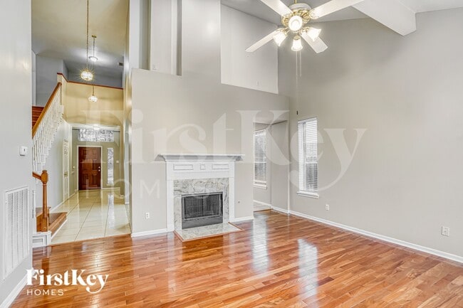 Building Photo - 12831 Pheasant Lake Ct