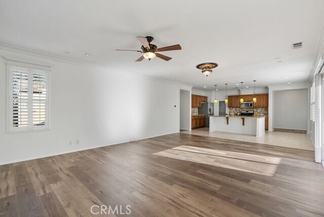 Foto del edificio - 8128 Wishing Well Ln