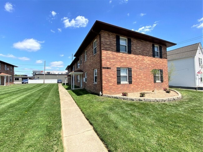 Building Photo - 1 Bedroom - Grandview
