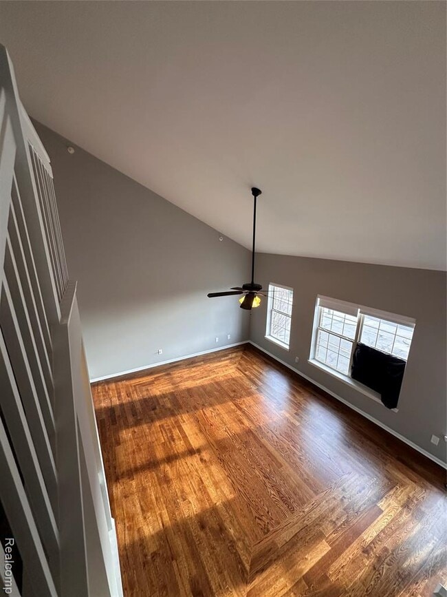 Foto del edificio - 4240 Maple St