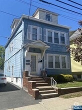 Building Photo - 86 Orono St
