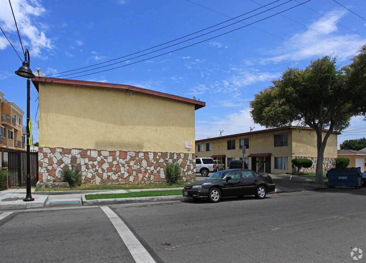 Foto del edificio - 9823-9827 Walnut St