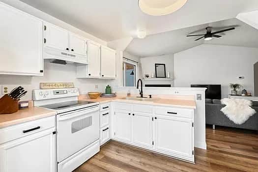 Building Photo - 1809 Rice St