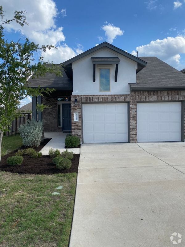 Building Photo - 212 Callahan Ln