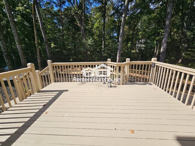 Foto del edificio - 2530 Wellsley Ln