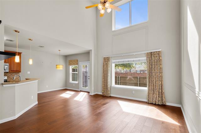 Building Photo - 7240 Mediterranean Dr