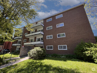 Building Photo - 242 Johnson St