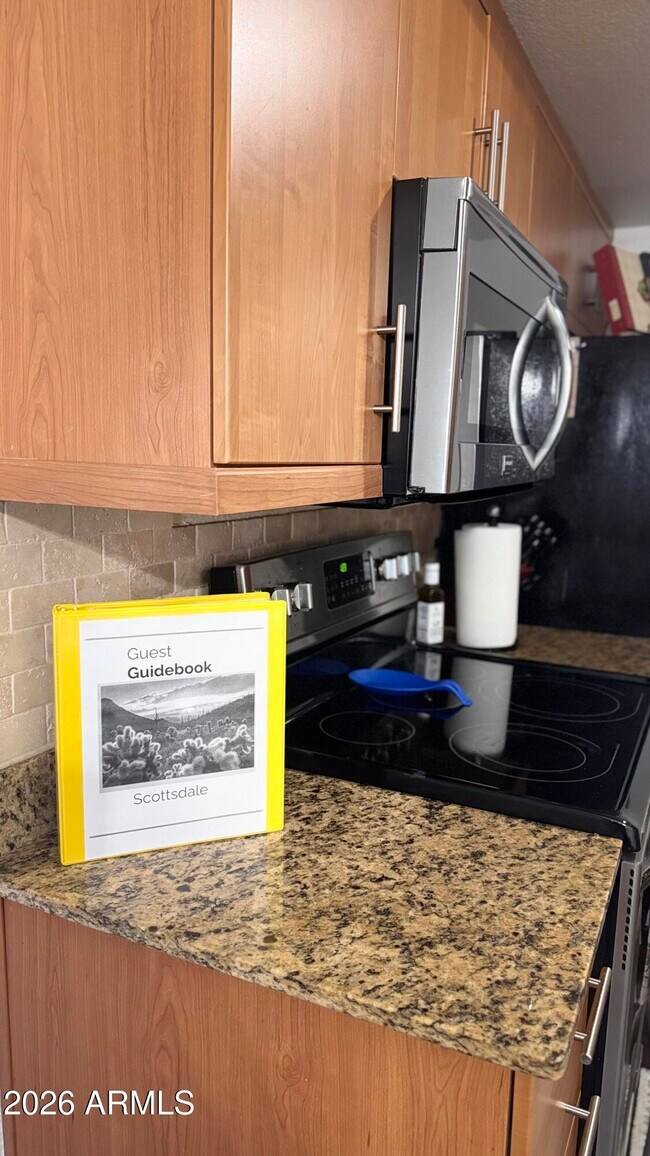 Foto del edificio - 7350 N Vía Paseo Del Sur