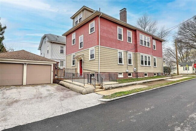 Foto del edificio - 371 Mt Pleasant Ave